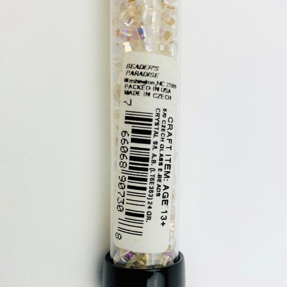 3/$30 NWT Iridescent & Silver Crystal Czech Beads - Picture 7 of 7